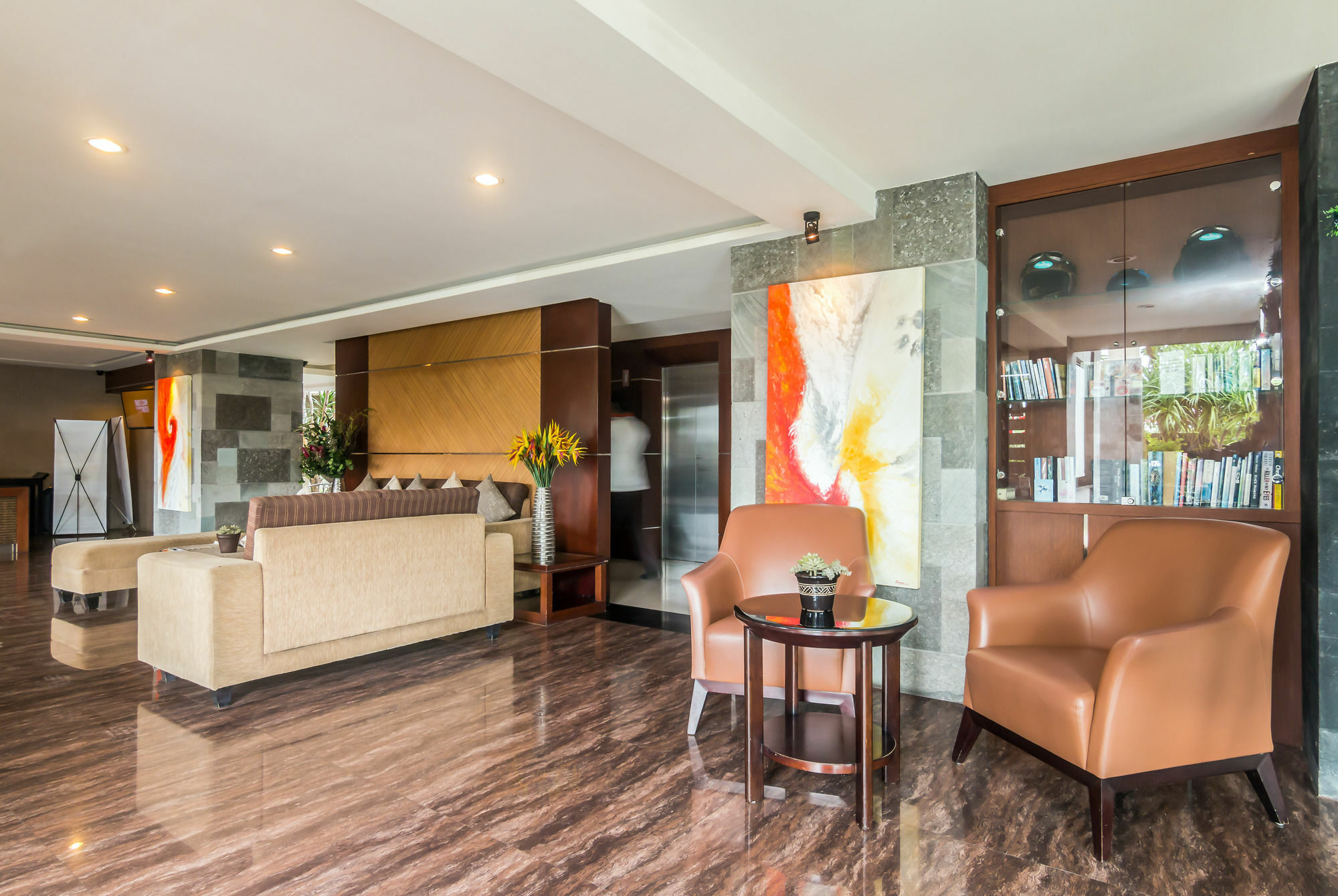 Zen Rooms Legian Dewi Sri Kuta  Exterior photo